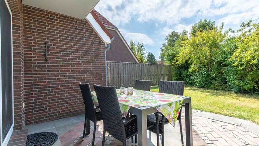 Ferienwohnung für 3 Personen, mit Garten in Carolinensiel - 2