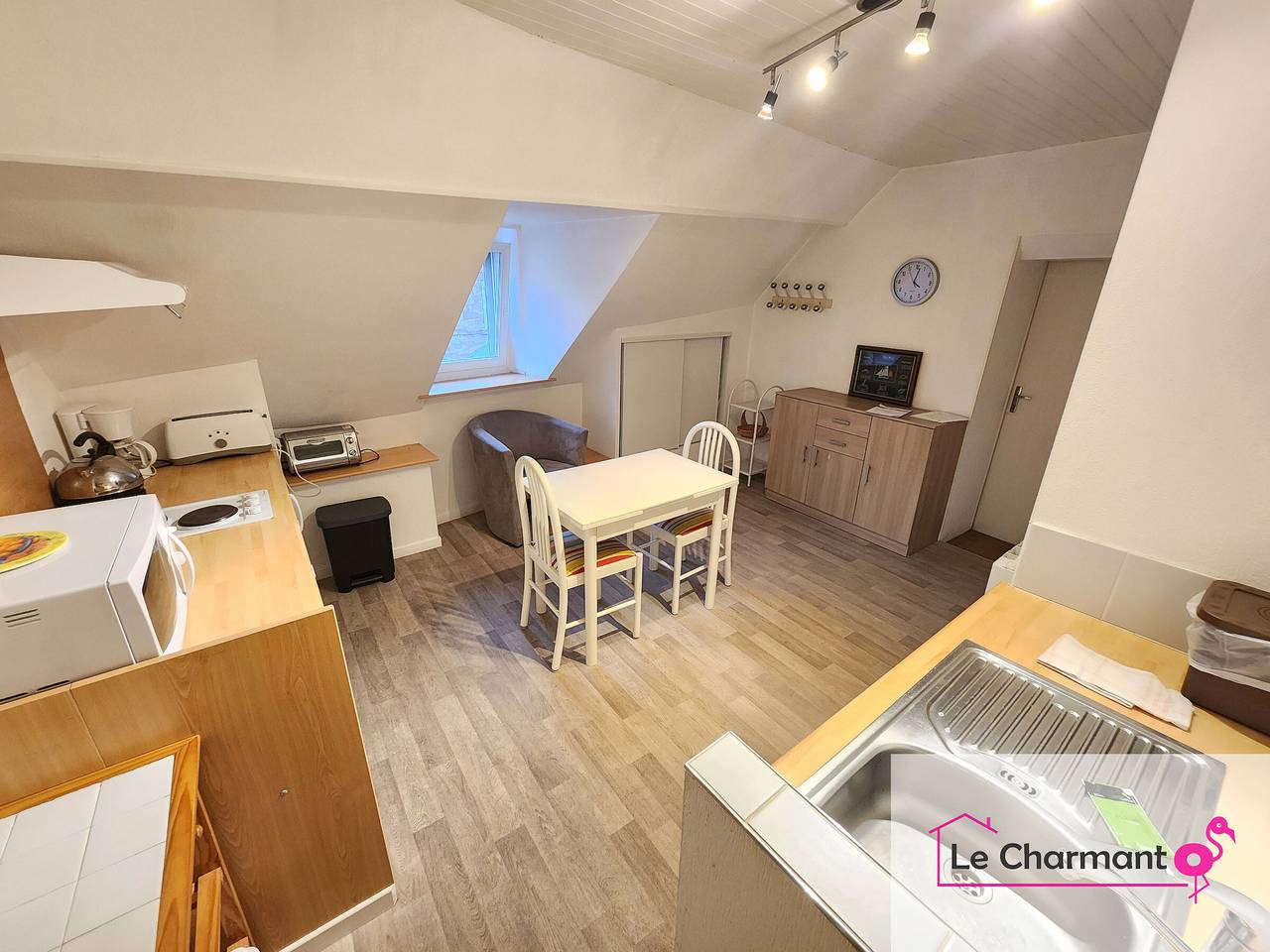 Apartamento entero, Apartamento acogedor cerca de los baños - 2 pers. in Luxeuil-les-Bains, Alto Saona