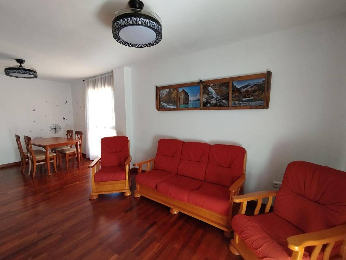 Apartamento entero, Alojamiento Gorga-Ordesa, en Boltaña in Boltaña, Pirineo Aragonés