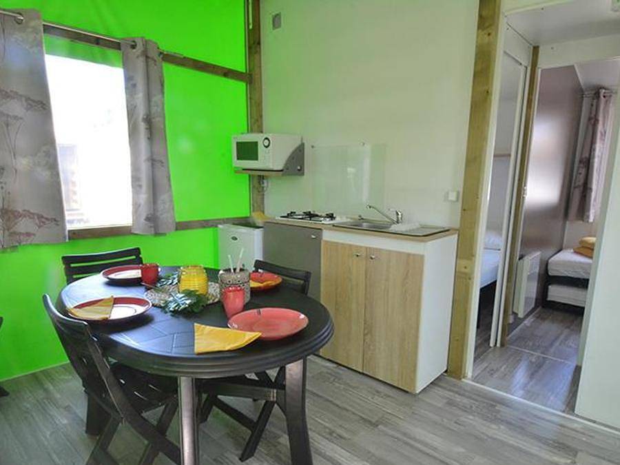 La Touesse Camping - Bungalow toilé 4 personnes - Bali 21m² - 2 chambres in Saint-Lunaire, Région de Saint-Malo