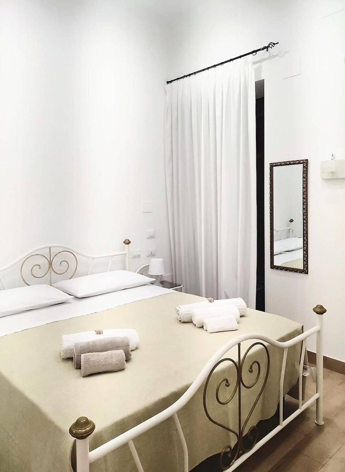 Villa 'Il Giardino Di Enza E Nino' with Wi-Fi and air conditioning in Avola, Syrakusa provins