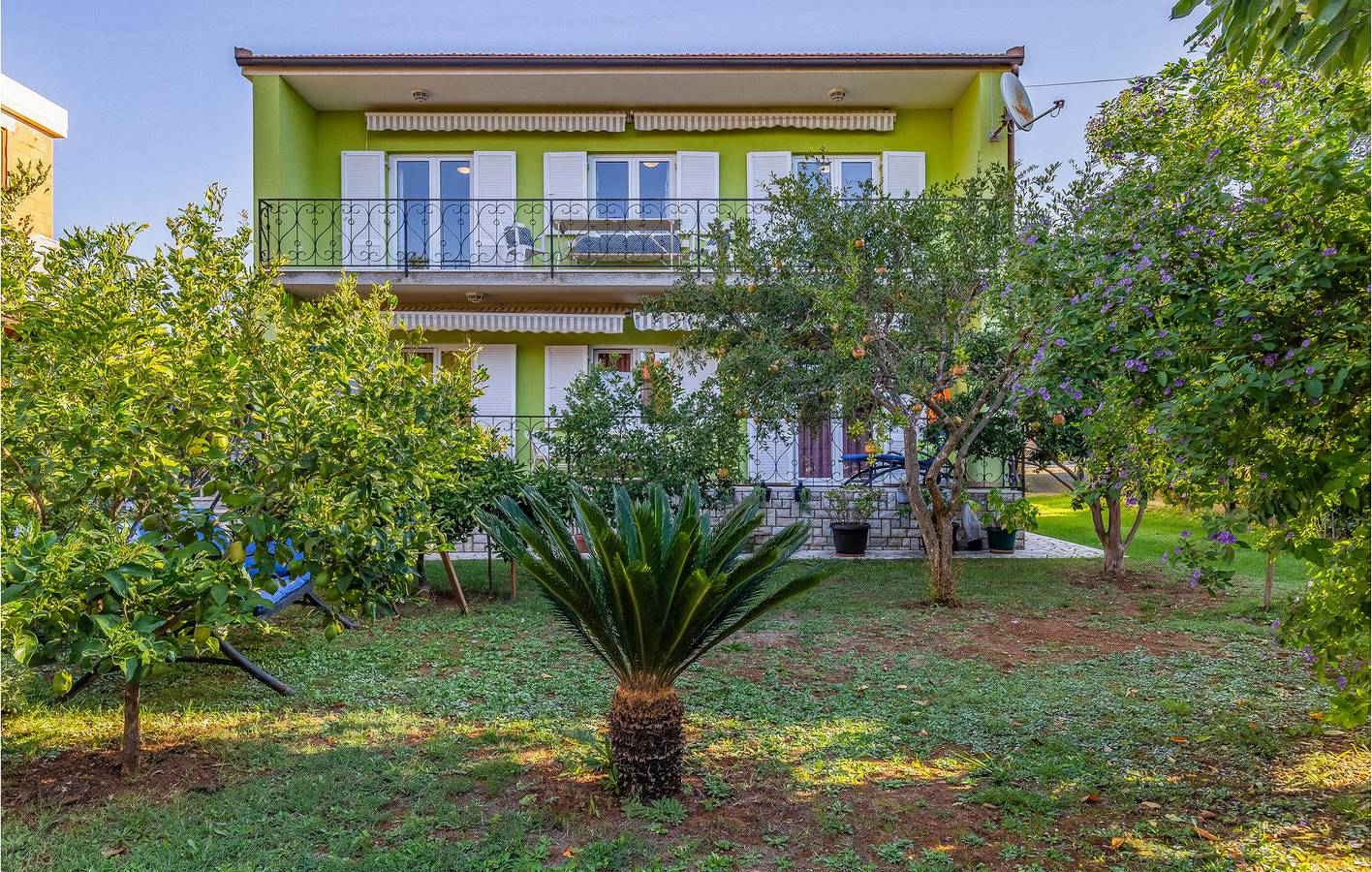 Entire holiday apartment, Holiday apartment for 6 people with terrace in Medulin City, Medulin