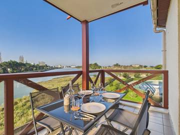 Gîte pour 3 personnes, avec vue sur le lac et balcon à Guérande