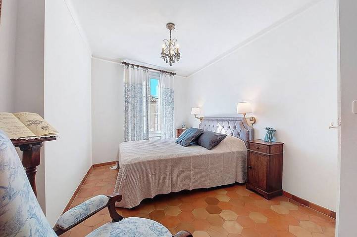 Location de vacances pour 6 personnes, avec balcon, animaux acceptés à Banon - 2