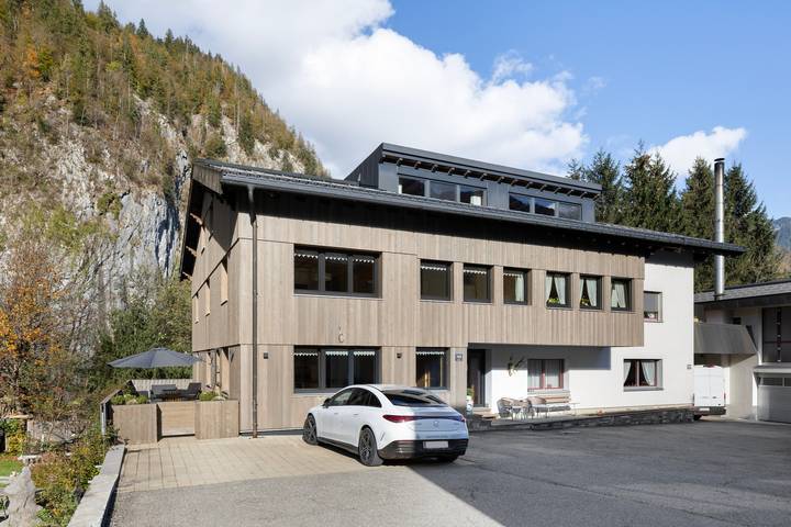 Ganze Wohnung, Ferienwohnung 'Wohnung "Steinbock"' mit Bergblick, privater Terrasse und WLAN in Bregenzerwald (Vorarlberg), Au