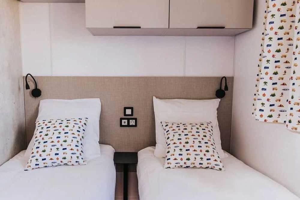 Camping - ccb0gf0 - Dos Habitaciones , Capacidad 5 in Artignosc-sur-Verdon, Región Brignoles