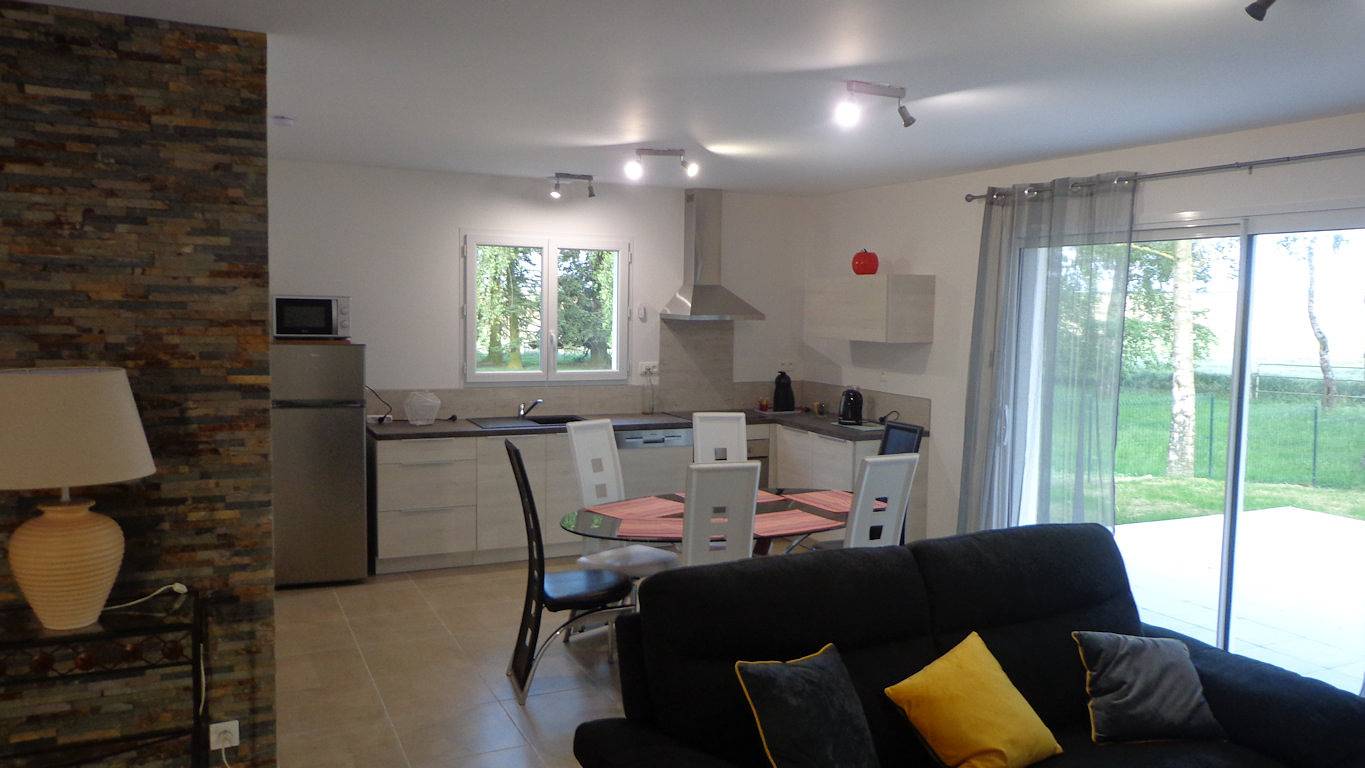 Gîte 6 pers. - Le parc du Chanet in Montluel, Ain