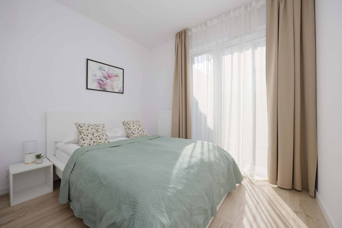 Cały apartament, Lazurowa 15A | Warsaw | Charming Apartment | Parking Space | Garden in Bemowo, Warszawa