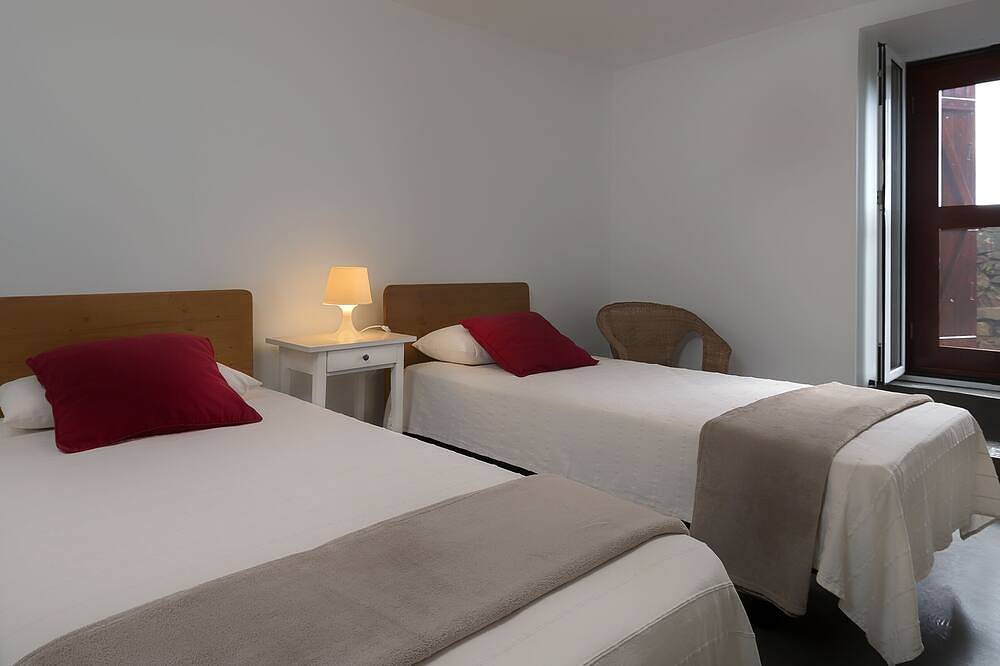 Casa das Marias - Countryside House with Private Heated Pool in Ponta do Pargo, Madeira