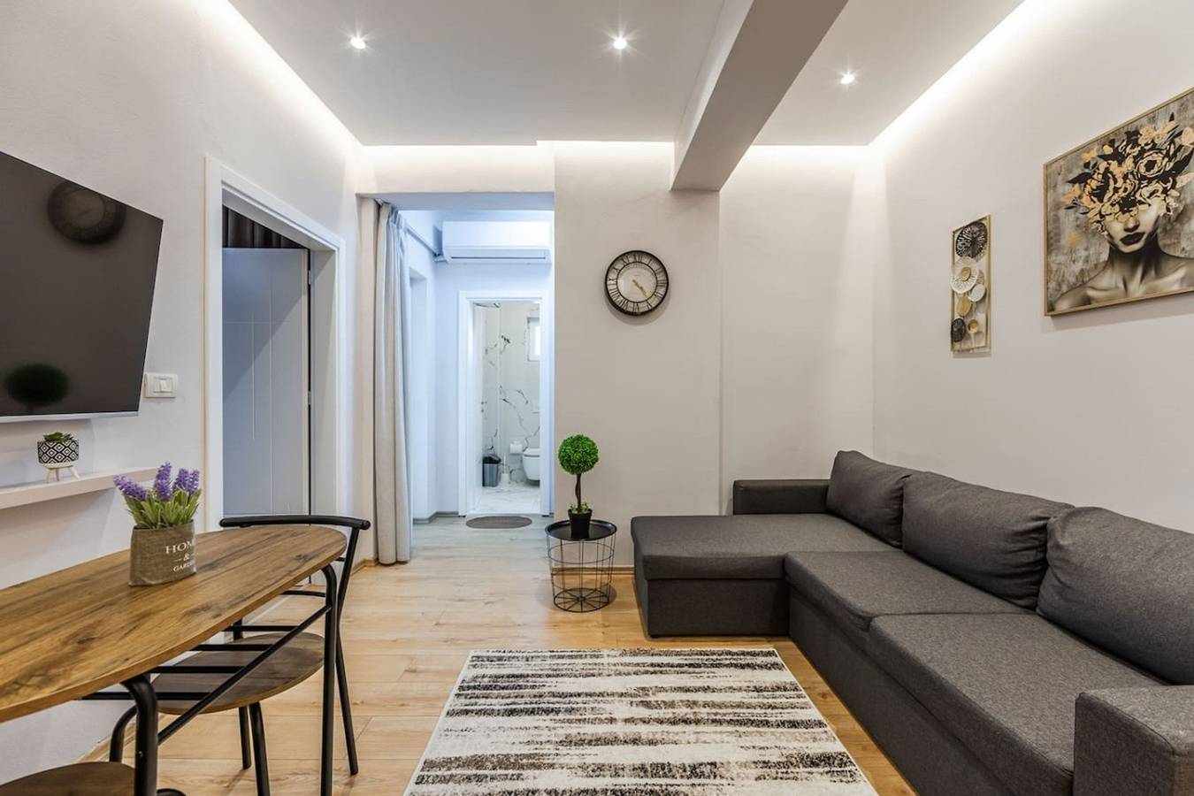 Ganze Wohnung, Stone City Stay | Central Gjirokastër Apartment in Albanien