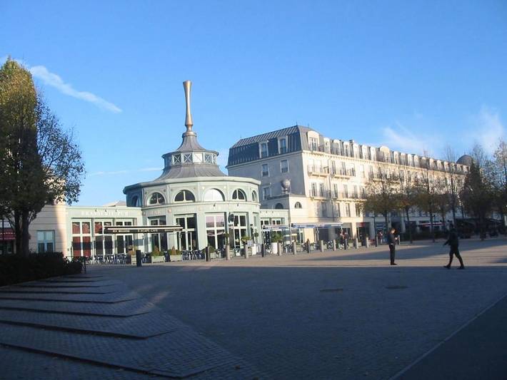 Gîte pour 3 personnes, avec vue et jardin à Chessy - 2