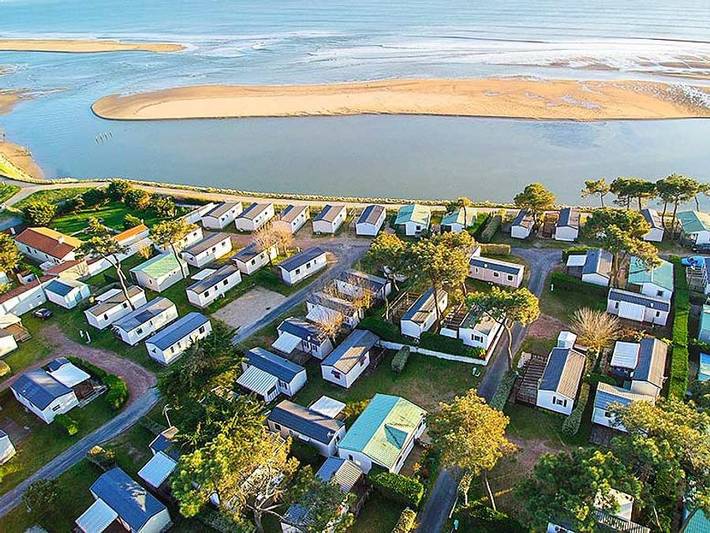 Camping pour 6 personnes, animaux acceptés