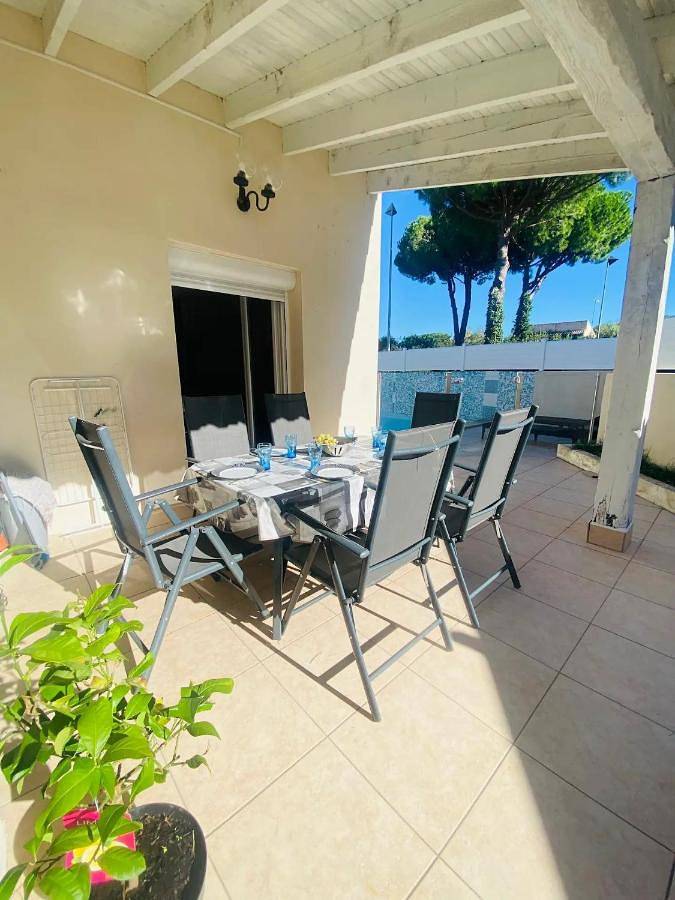 Villa pour 8 personnes, avec jacuzzi et terrasse, animaux acceptés à La Grande-Motte - 2