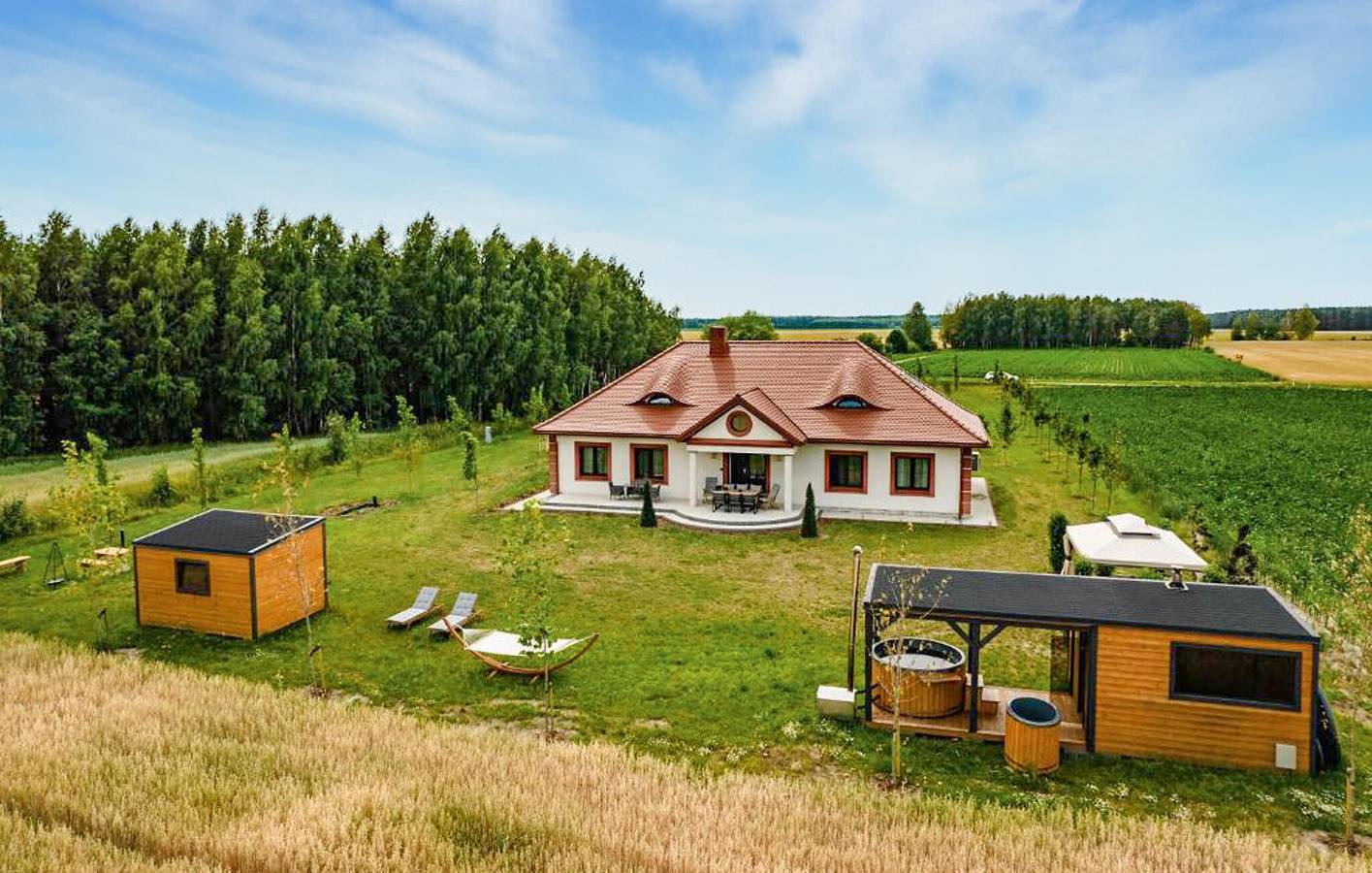 Casa de vacaciones para 10 personas con terraza in Región de Lublin
