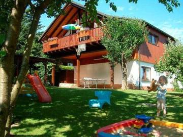 Ferienwohnung für 4 Personen, mit Garten, kinderfreundlich am Edersee