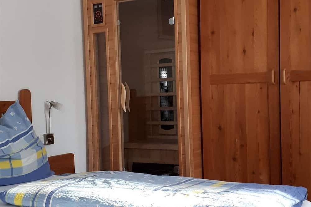 Ganze Wohnung, Apartment im Eg/2 Schlafräume/Dusche, Wc - Marlene, Haus in Rauris, Ski Amadé