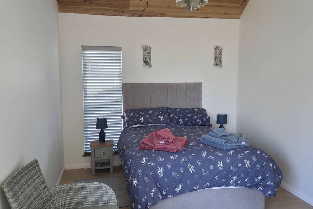 Downside Annexe, 1 bedroom and private parking near beach in Woolacombe, Devon