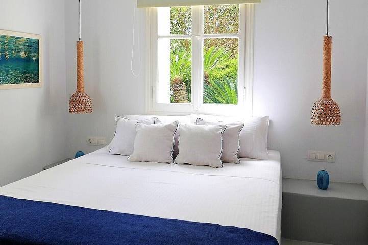 Villa für 6 Personen, mit Pool und Garten sowie Terrasse in Rhodos Stadt - 2