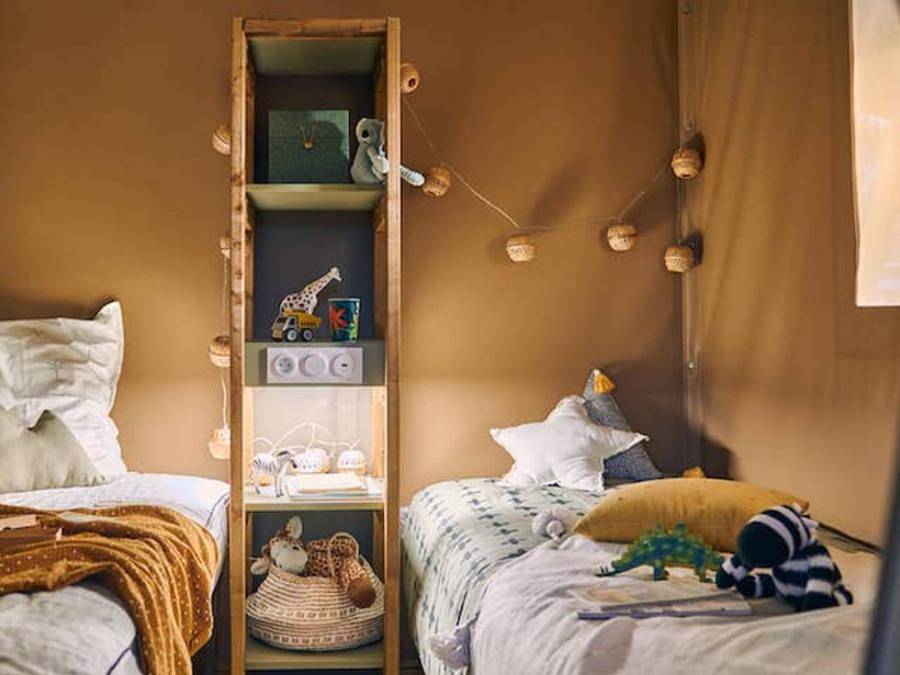 Camping Sites et Paysages - Le Petit Bois - Wohnzelt auz holz 4 personen - Jungle Lodge 2Zi - Bad in Ruoms, Ardèche