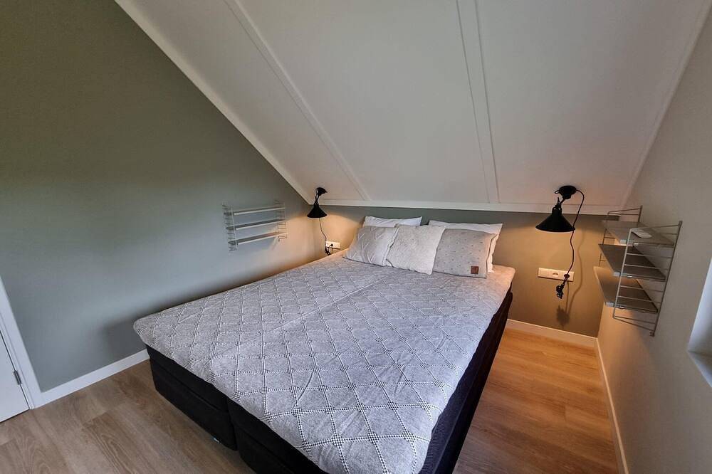 Villa in Balk mit privatem Steg am Slotermeer in Balk, Ijsselmeer