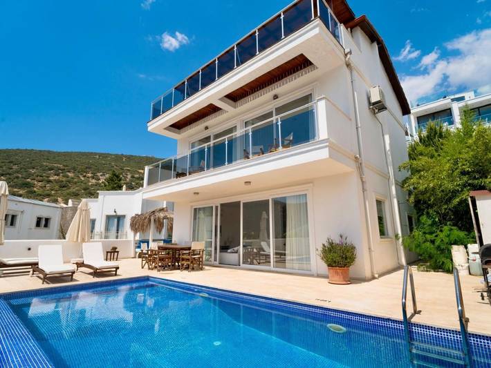 Holiday rental for 6 people, with garden and pool in Kalkan