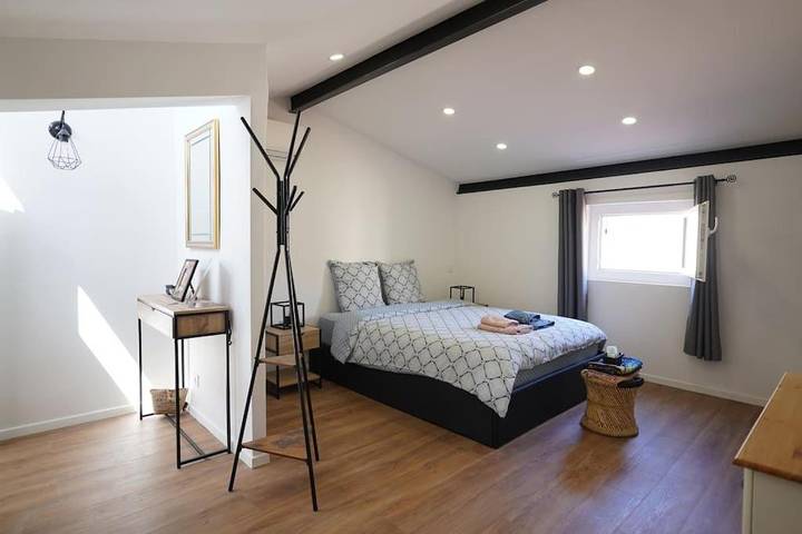 Gîte pour 3 personnes, avec Vue dans Plage Saint Francois Ajaccio