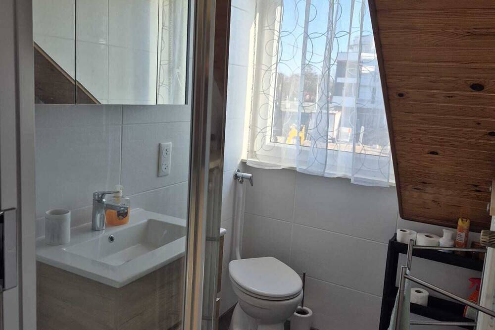 Ganze Wohnung, Bright apartment in a house in Haguenau, Nordelsass
