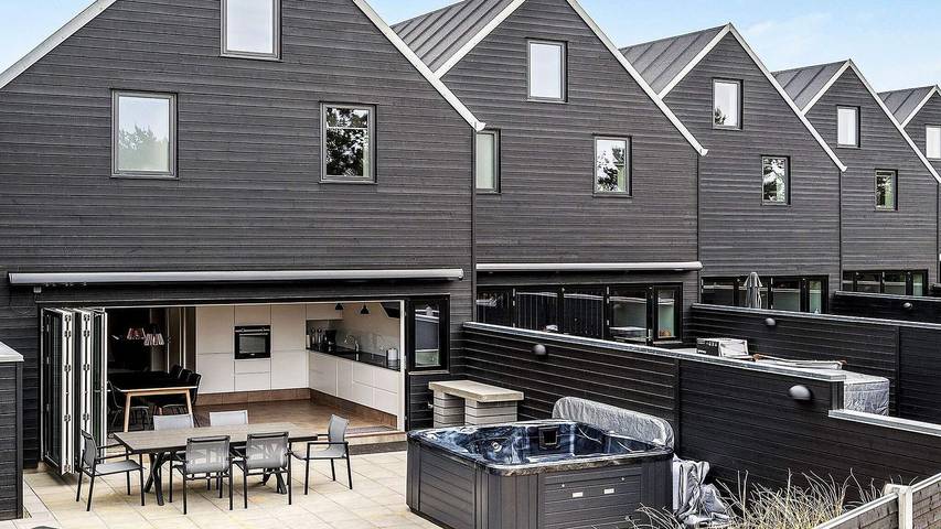 Ferienhaus für 9 Personen, mit Whirlpool und Sauna, mit Haustier in Blavand