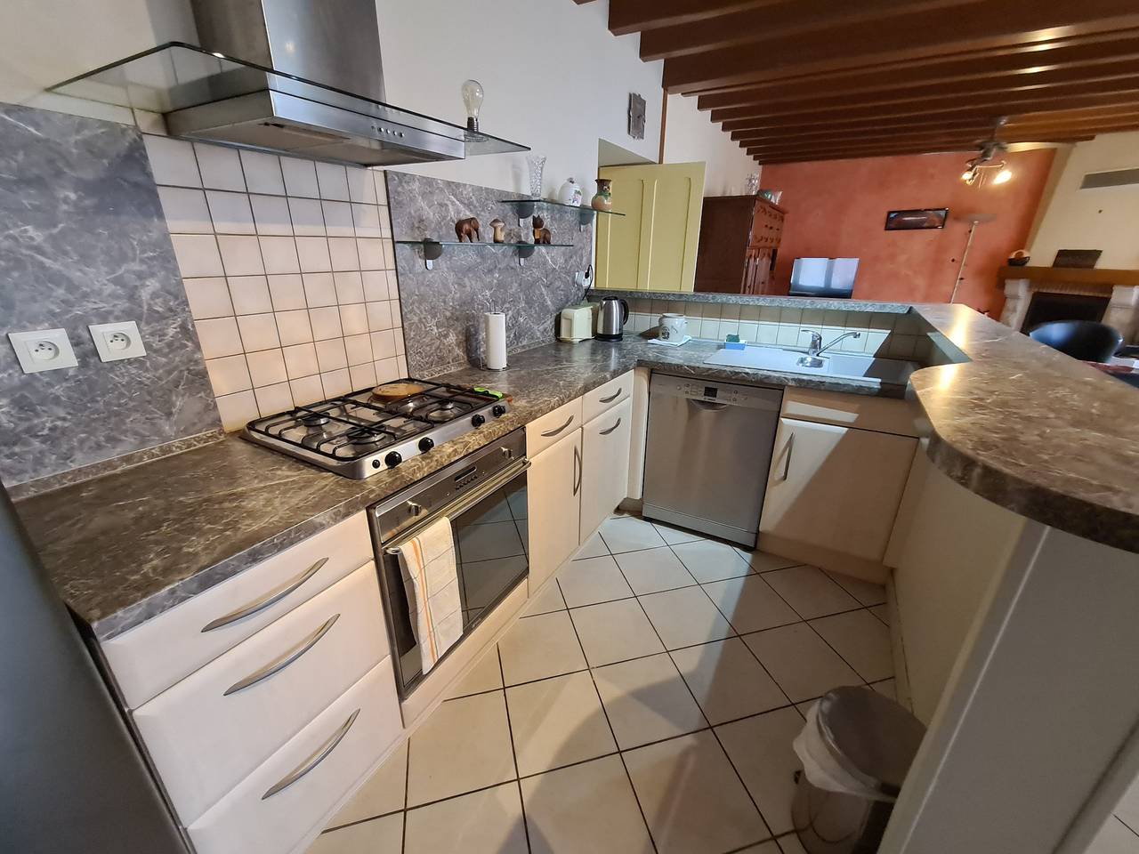 Grande maison rénovée près d'Orléans et Chambord - Idéale pour familles et amis in Cléry-Saint-André, Vallée de la Loire