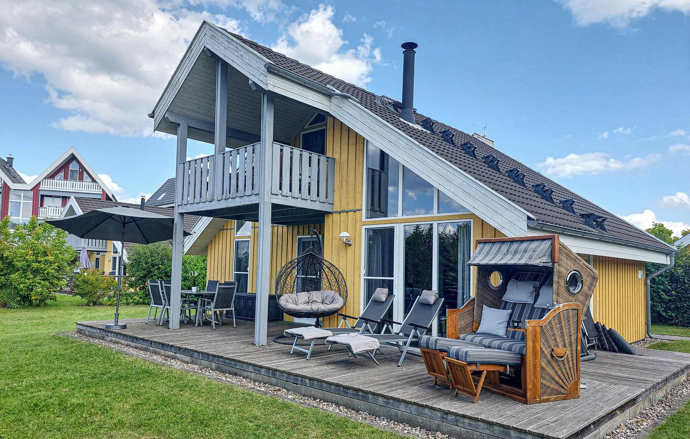 Gemütliche Wohnung am Strand mit Parkplatz und Terrasse in Rechlin, Müritz