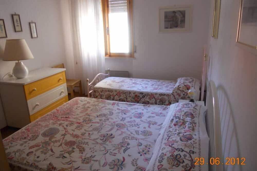 Ganze Wohnung, Cecina Mare: Wohnung 300 m vom Meer entfernt in Marina di Cecina, Cecina