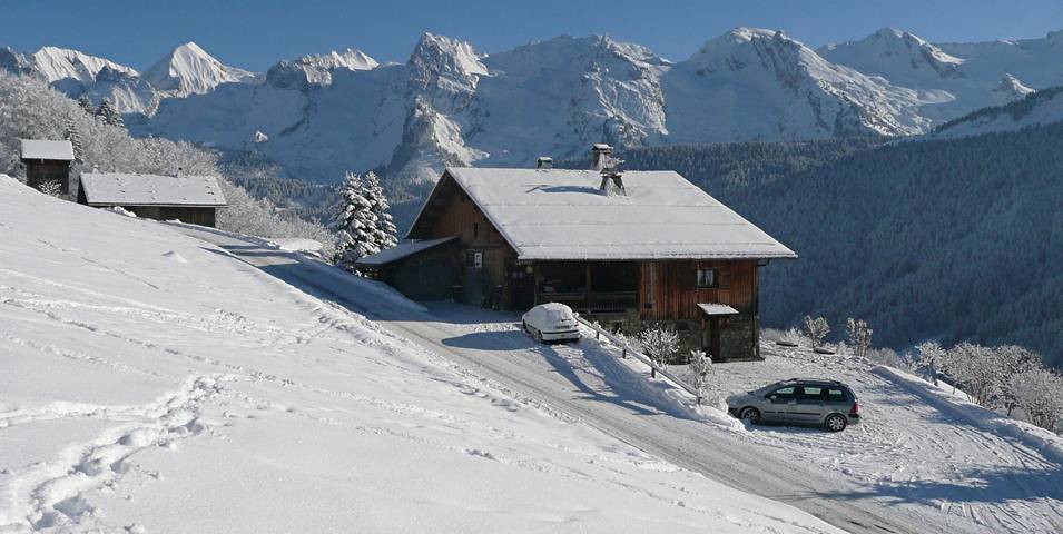 Gîte pour 12 personnes, avec jardin et balcon en Haute-Savoie - 3