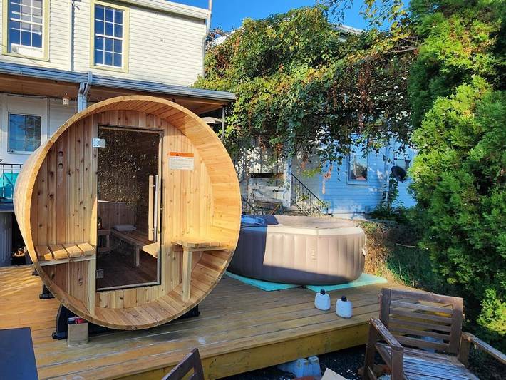 Ferienhaus für 4 Personen, mit Pool und Sauna sowie Garten und Ausblick - 1