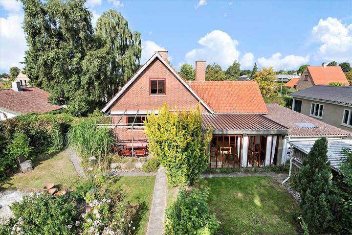 Ferieudlejning for 4 personer, med Terrasse i Rødvig