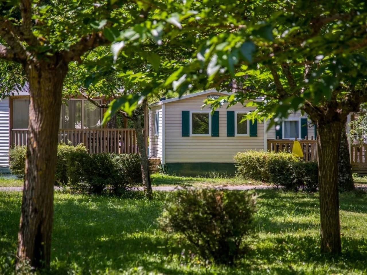 Camping 3 étoiles - Piscine  - ccbecgh in Florac-Trois-Rivières, Cevennen