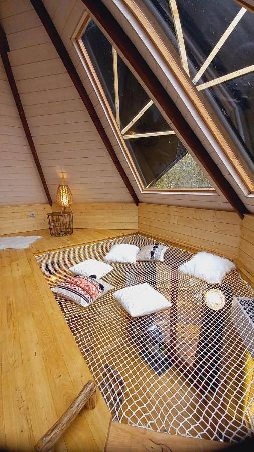 Nid'en'Ô cabanes et spa Lot et Dordogne in Lamothe-Fénelon, Quercy