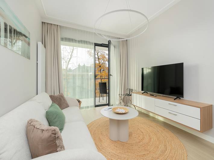 Apartament wakacyjny dla 4 osób, z balkon i ogród w Niechorze