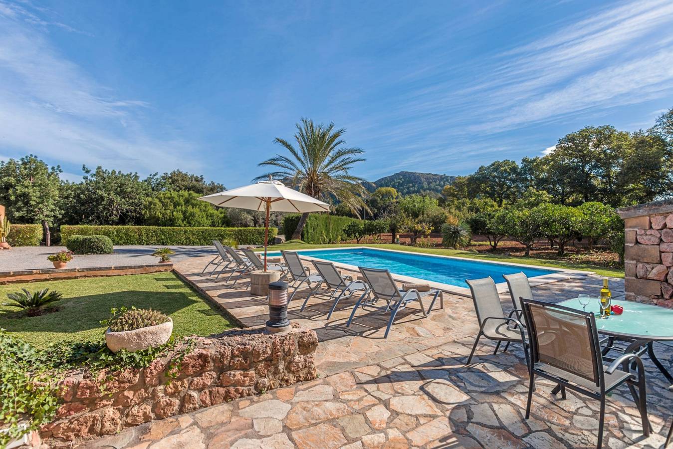 Charming villa - 4km to beach and 2km to Old Town! in Pollença Town, Pollença