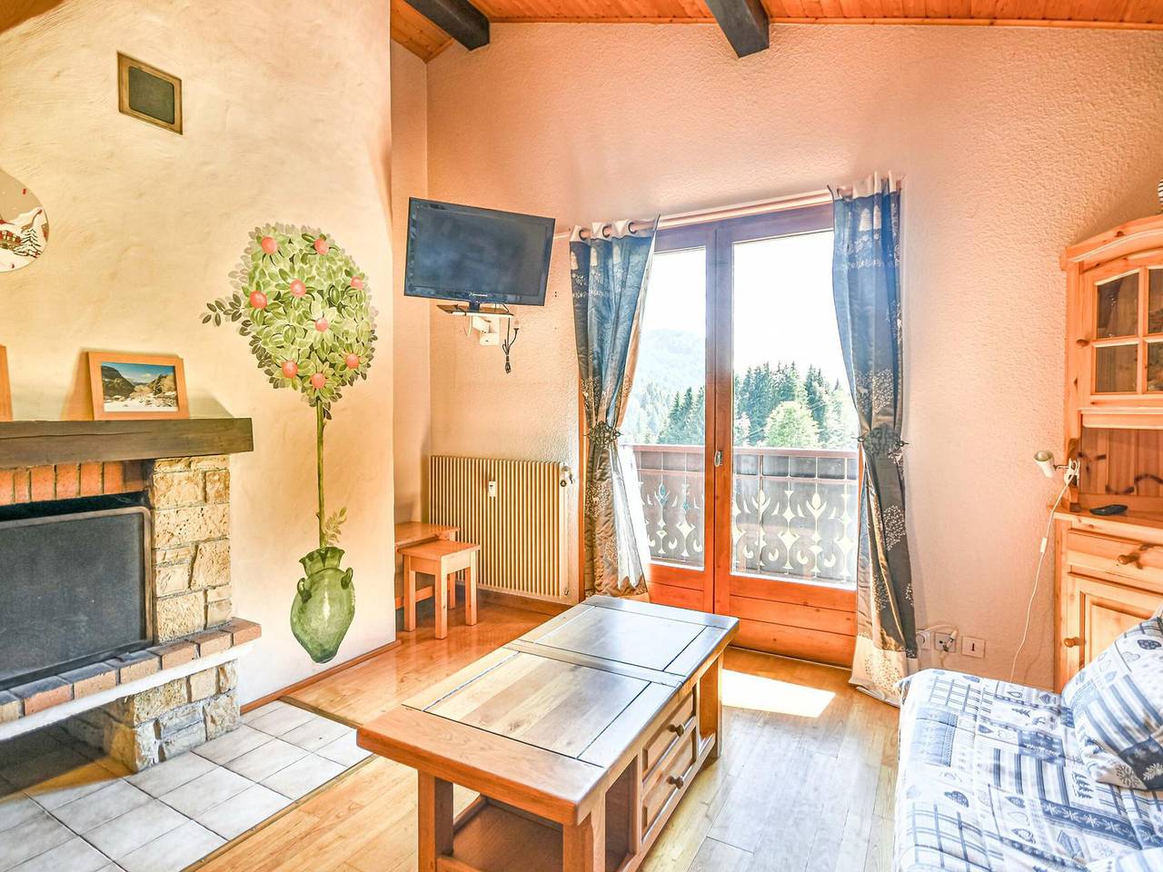 Apartamento entero, Apartamento para 6 personas en barrio tranquilo con navette a la puerta in Les Gets, Region Bonneville