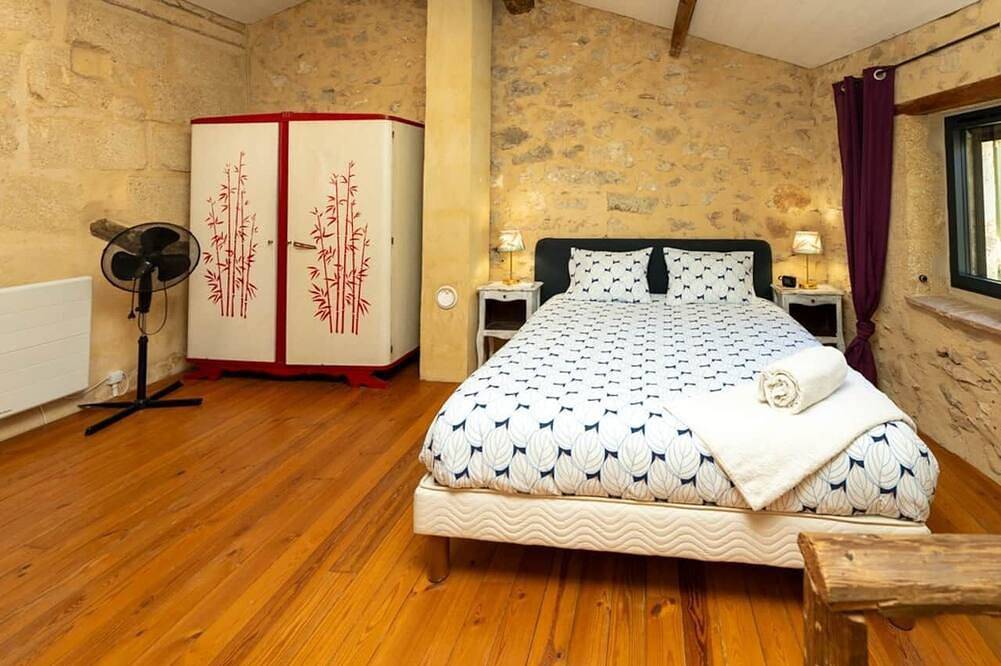 Collias Bord du Gardon in Collias, Nimes region