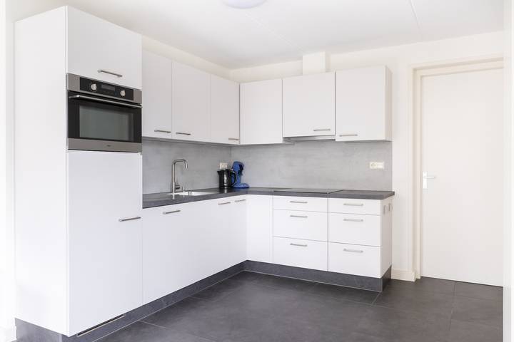 Natuurhuisje voor 5 personen, met terras en balkon/terras in Zeeland