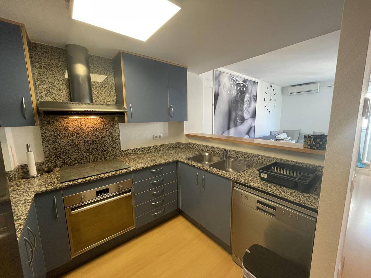 Appartement de vacances entier, Rm413. Piscine communautaire et belle terrasse in Santa Margarida, Roses