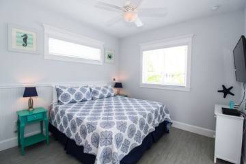 Bungalow for 6 Guests in Holmes Beach, Anna Maria Island, Picture 3