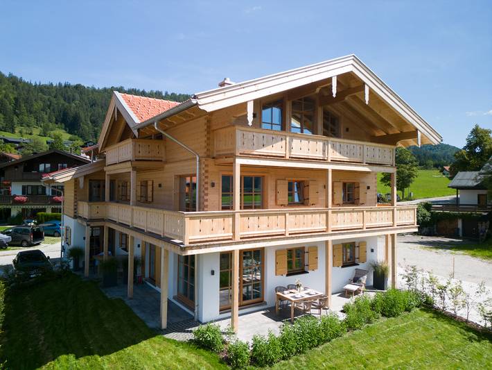 Hütte für 4 Personen, mit Balkon und Terrasse sowie Sauna in Reit im Winkl