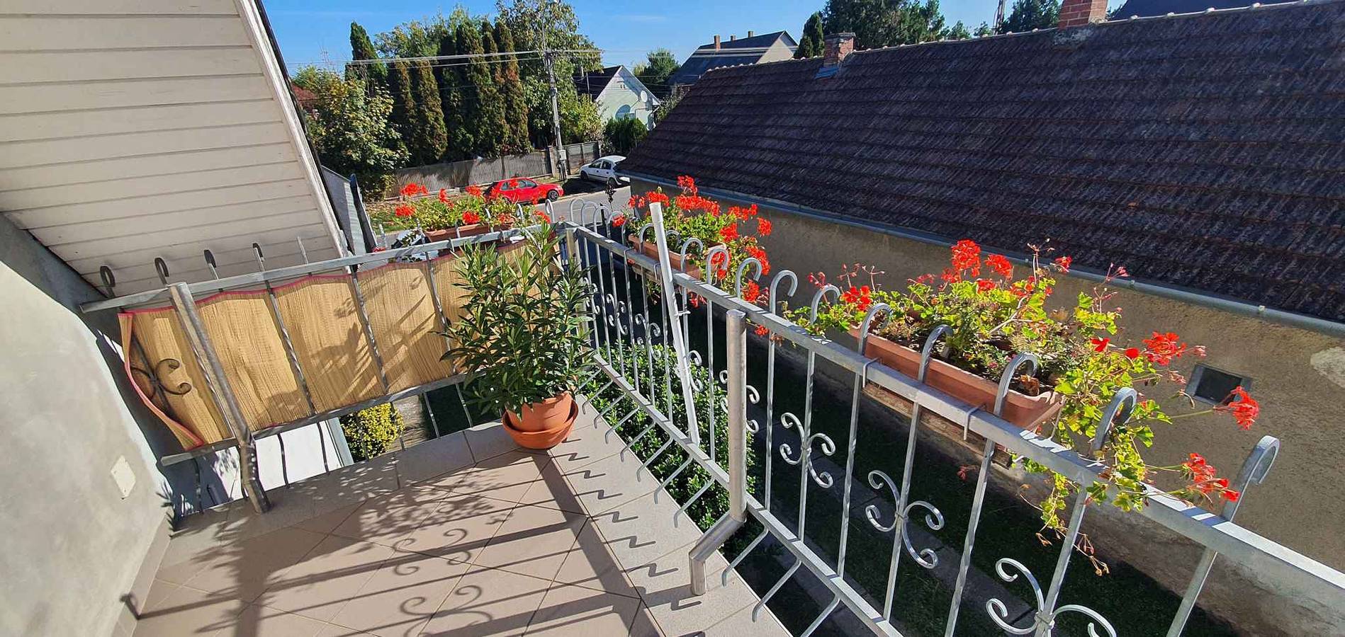 Ganze Ferienwohnung, Ferienwohnung mit Pool, Internet und Klimaanlage in Balatonszabadi, Siófok und Umgebung