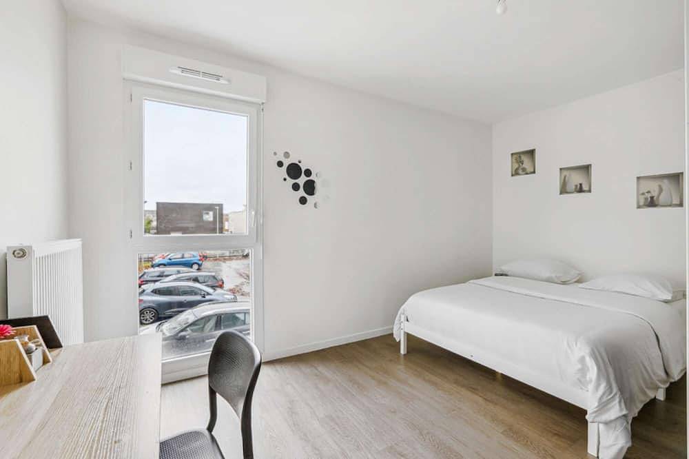Apartamento entero, Chic apart with terace and parking in Ruan, Región de Rouen