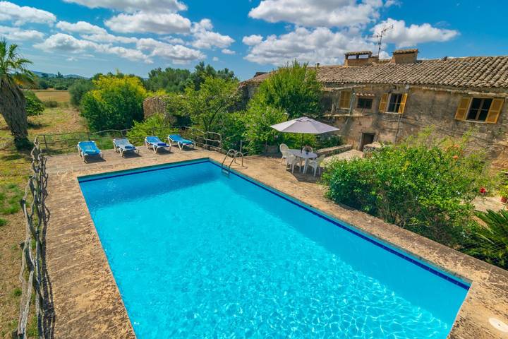 Finca für 4 Personen, mit Terrasse und Pool in Felanitx