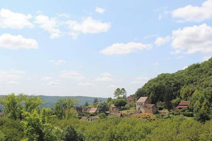 Location de vacances pour 5 personnes, avec Terrasse à Saint-Vincent-de-Cosse