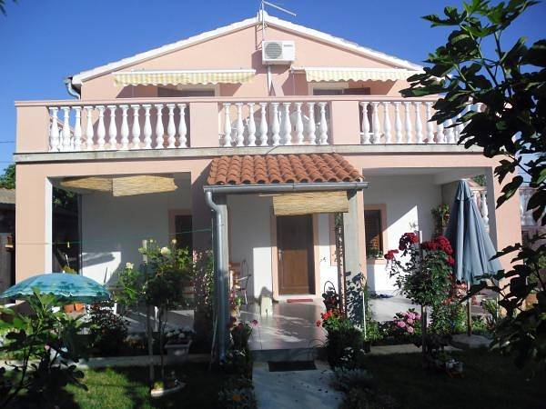 Ferienwohnung für 4 Personen, mit Terrasse in Privlaka - 2