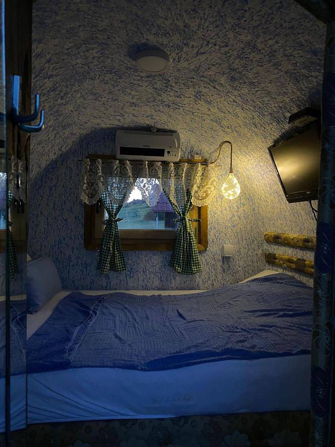 Camping für 4 Personen, mit Terrasse und Whirlpool sowie Garten und Sauna in Serbien - 4